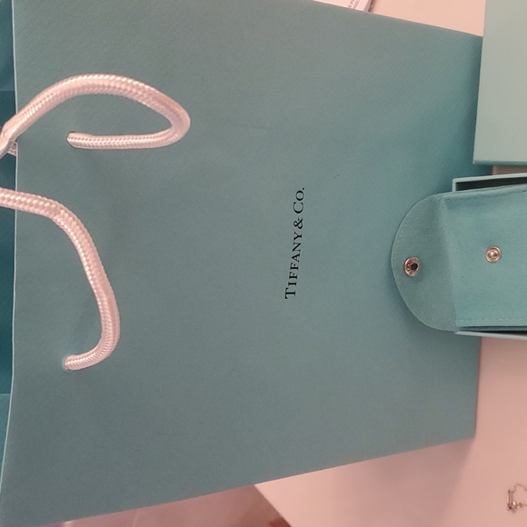 Tiffany new  gorgeous atlas ring new never worn gorgeous design box bag tiffany - Picture 7 of 7